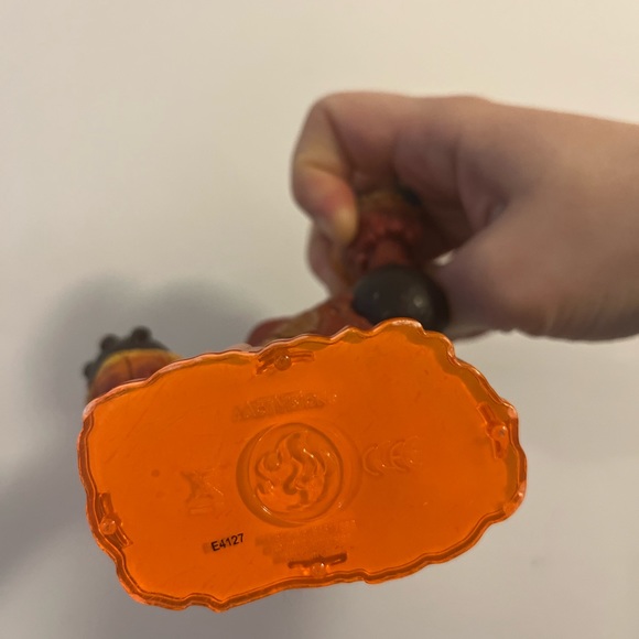 Tree Rex & Hot 🔥 Head from Skylanders: Giants Figures - Picture 4 of 7